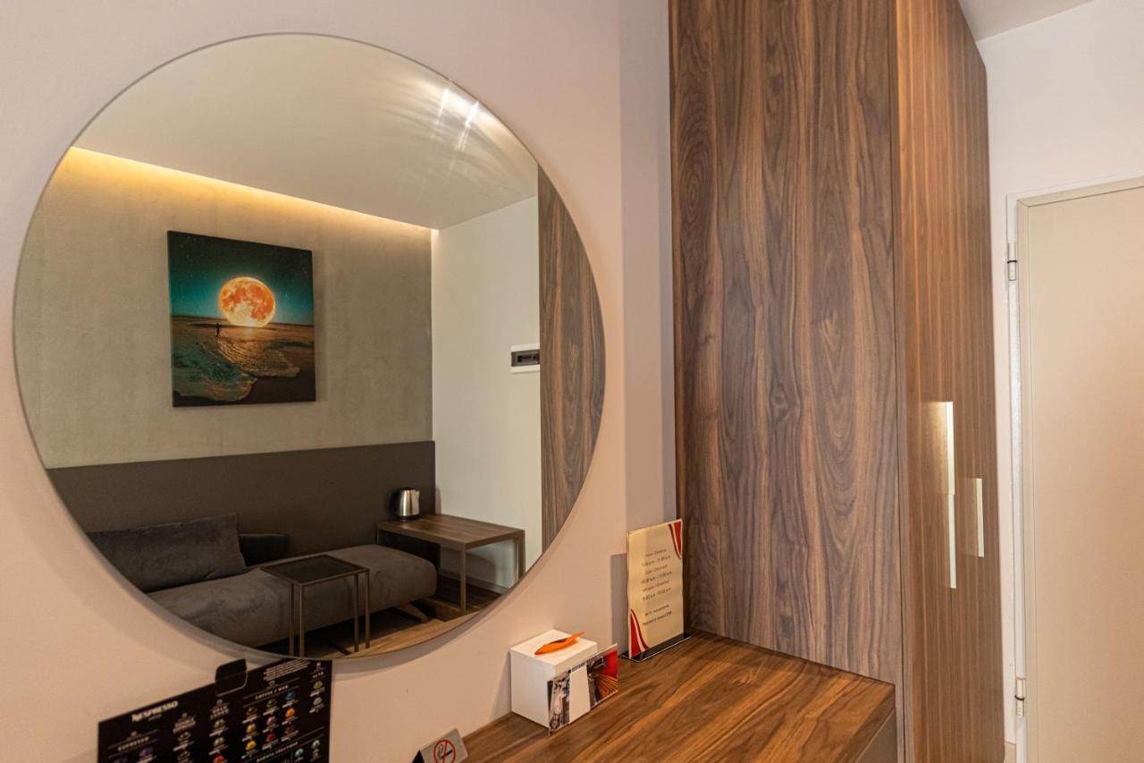 Novus Rooms Vlore Exterior photo